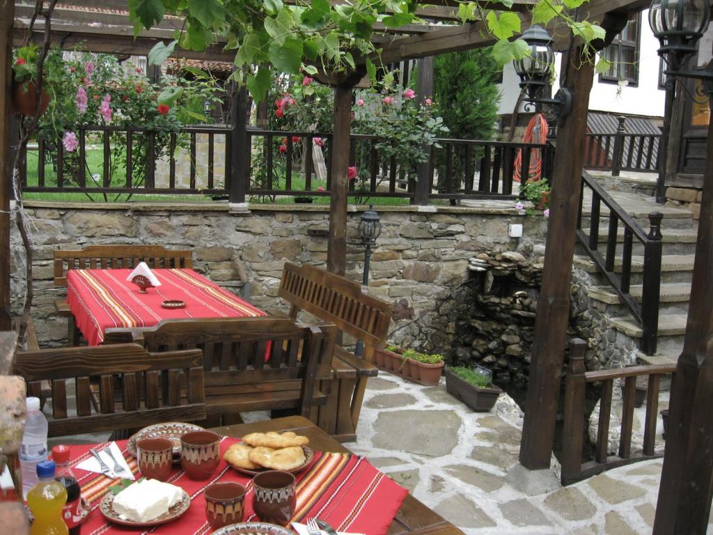Sava Cupetsa Guest House Zheravna Esterno foto